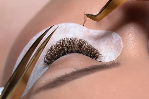 3D & Volume Lashes
